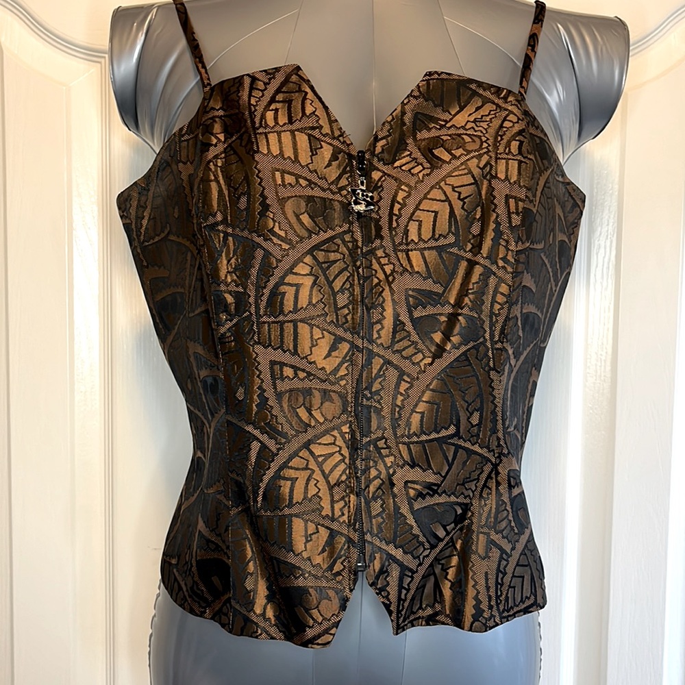 3/$30 - Vintage Corset Style Women’s Top